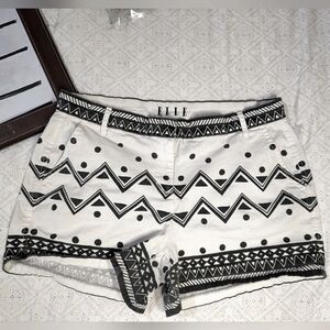 Elle 12 black/white tribal print cotton chino style‎ shorts 3" inseam